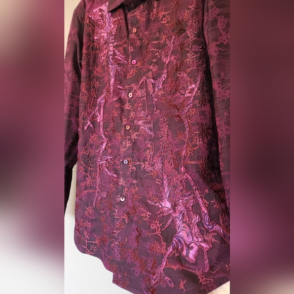 Robert Graham Shirt - Picture 6 of 17